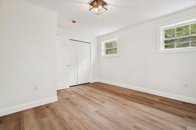 78 Center Hill Road, Epsom, NH 03234