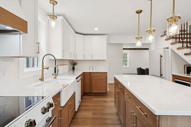 78 Center Hill Road, Epsom, NH 03234