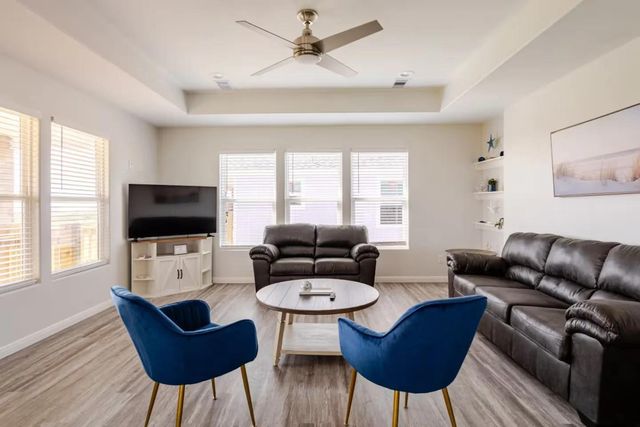 1115 Waco Road, Gilchrist, TX 77617