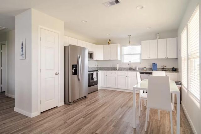 1115 Waco Road, Gilchrist, TX 77617