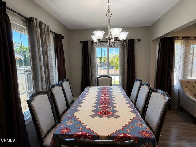 7330 Satsuma Avenue, Sun Valley, CA 91352