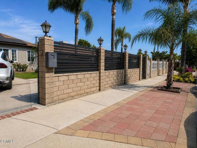 7330 Satsuma Avenue, Sun Valley, CA 91352