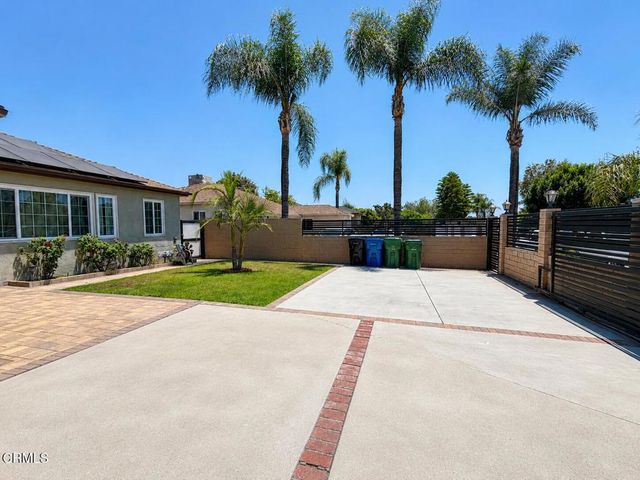 7330 Satsuma Avenue, Sun Valley, CA 91352