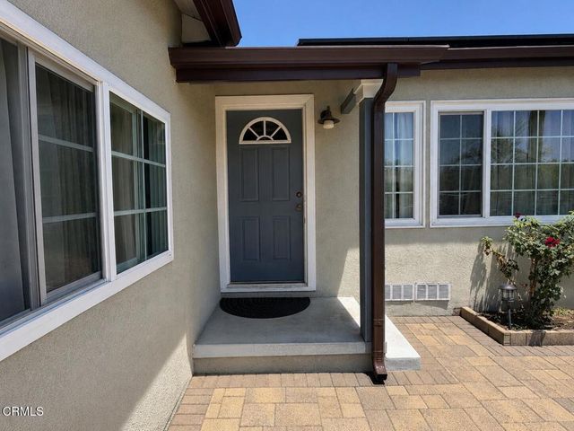 7330 Satsuma Avenue, Sun Valley, CA 91352