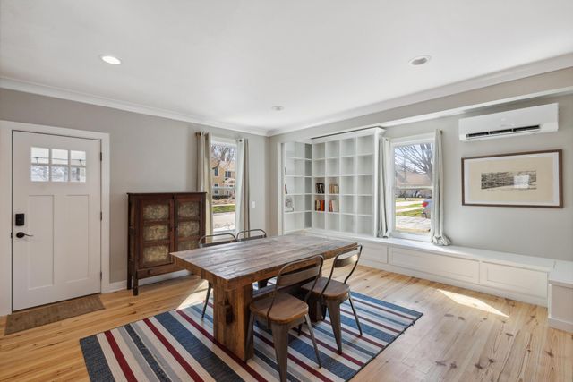 416 Center Street, South Haven, MI 49090