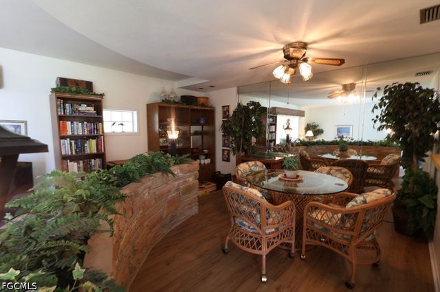 5227 Glade CT, Cape Coral, FL 33904