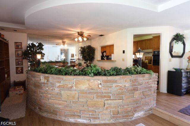 5227 Glade CT, Cape Coral, FL 33904