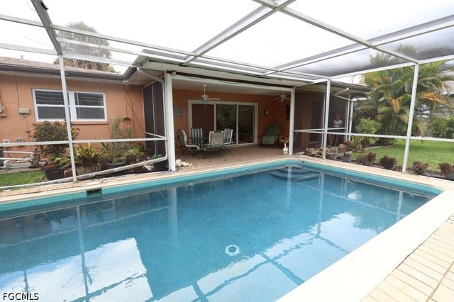 5227 Glade CT, Cape Coral, FL 33904