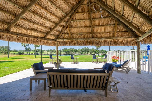 336 Golfview Road 518, North Palm Beach, FL 33408