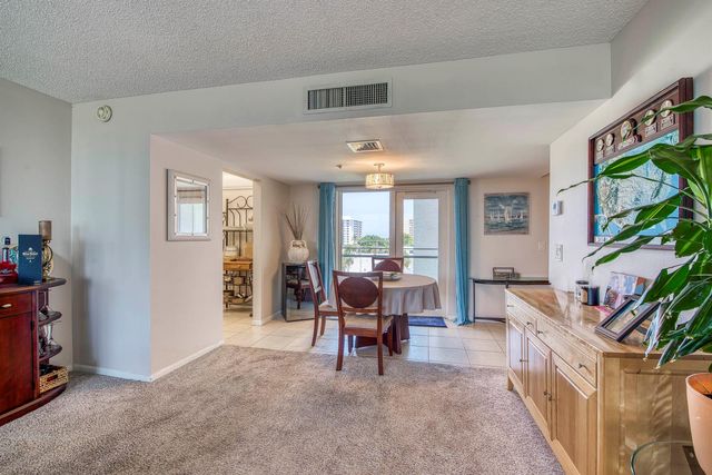 336 Golfview Road 518, North Palm Beach, FL 33408