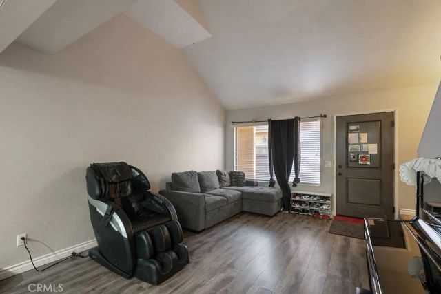 435 W 9th, Upland, CA 91786