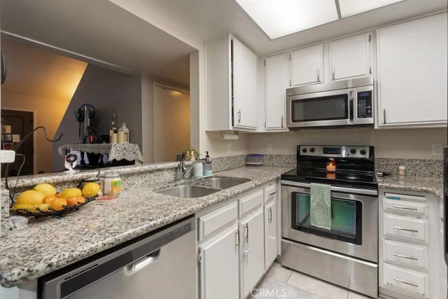 435 W 9th, Upland, CA 91786