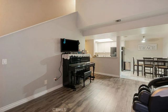 435 W 9th, Upland, CA 91786