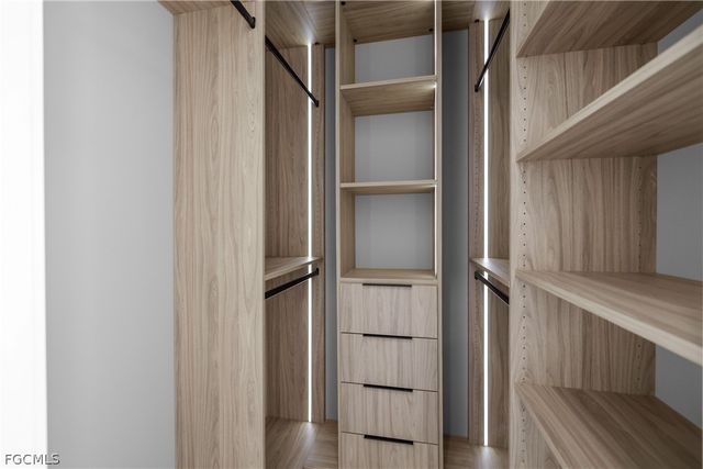 3535 SW 4th LN, Cape Coral, FL 33991