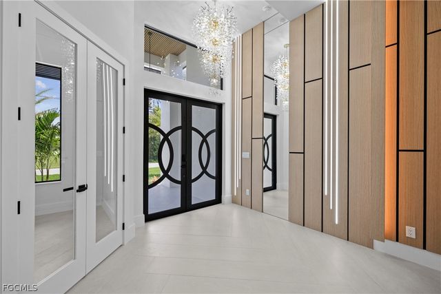 3535 SW 4th LN, Cape Coral, FL 33991