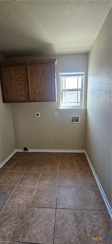 2415 Merle Drive, Copperas Cove, TX 76522