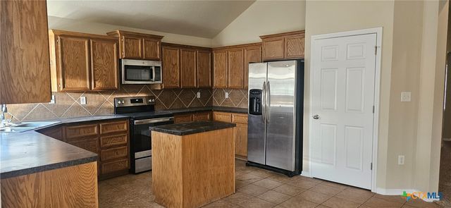 2415 Merle Drive, Copperas Cove, TX 76522