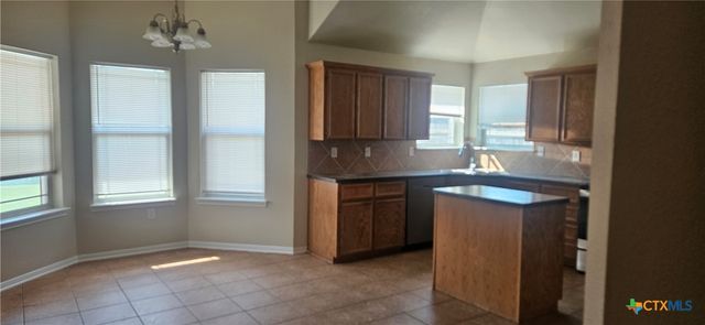 2415 Merle Drive, Copperas Cove, TX 76522