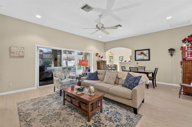 5138 AURORA DRIVE, Leesburg, FL 34748