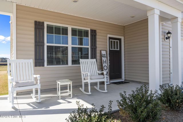 1162 Queensland Lane, Ayden, NC 28513