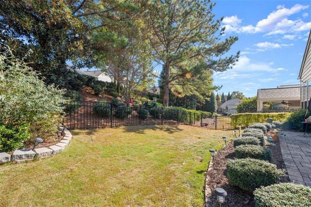 6443 Autumn Crest Lane, Hoschton, GA 30548