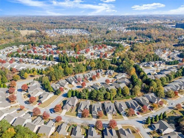 6443 Autumn Crest Lane, Hoschton, GA 30548