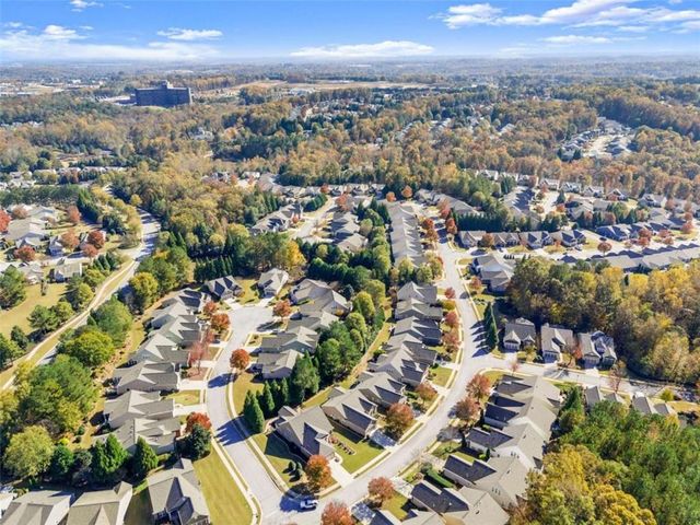 6443 Autumn Crest Lane, Hoschton, GA 30548