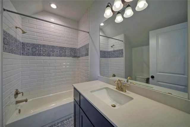 1010 Grant Wood Ave, Dripping Springs, TX 78620