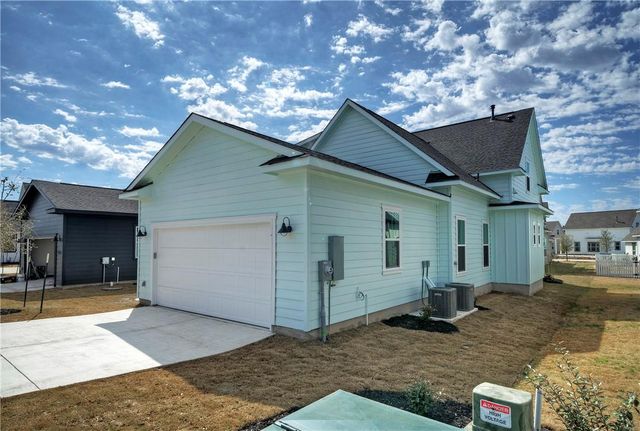 1010 Grant Wood Ave, Dripping Springs, TX 78620