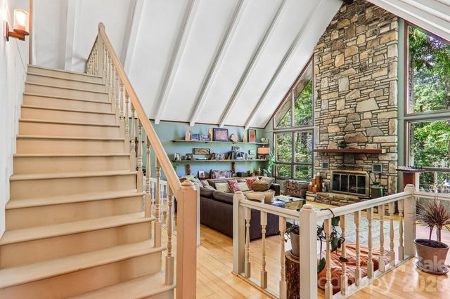 2291 Little River Road, Hendersonville, NC 28739