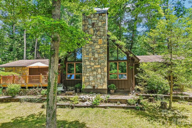 2291 Little River Road, Hendersonville, NC 28739