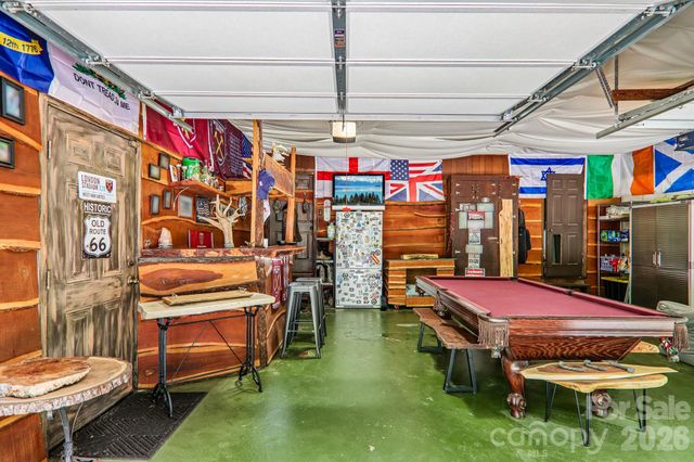 2291 Little River Road, Hendersonville, NC 28739