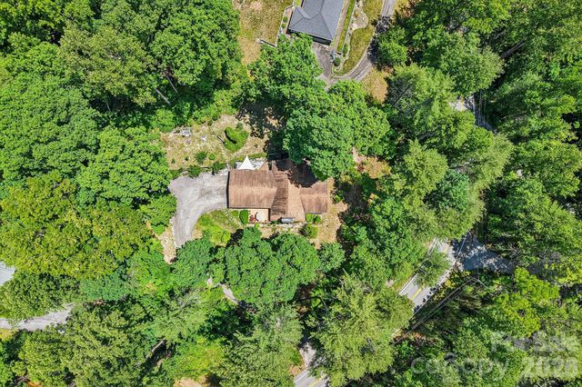 2291 Little River Road, Hendersonville, NC 28739