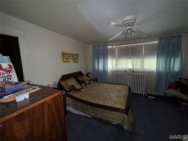 5381 Queens Avenue, St Louis, MO 63115