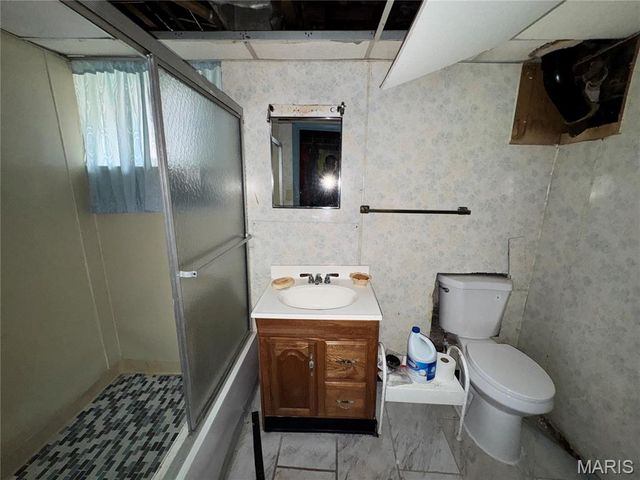 5381 Queens Avenue, St Louis, MO 63115