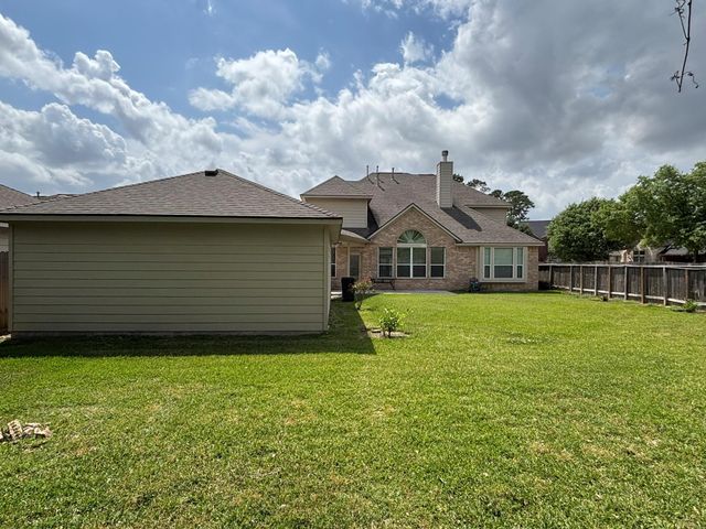 19538 Piney Lake Drive, Spring, TX 77388