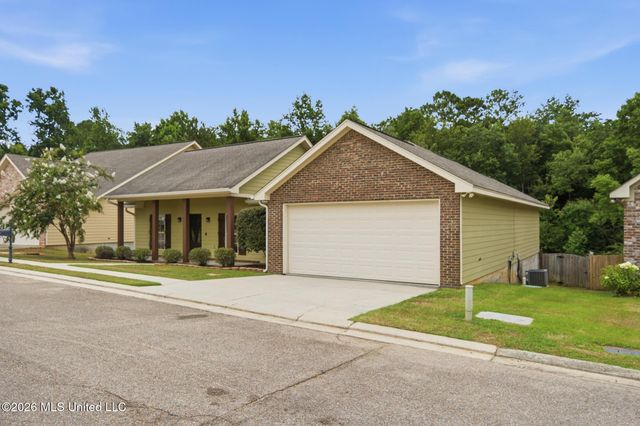53 Caitlynn Circle, Hattiesburg, MS 39402