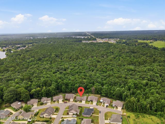 53 Caitlynn Circle, Hattiesburg, MS 39402