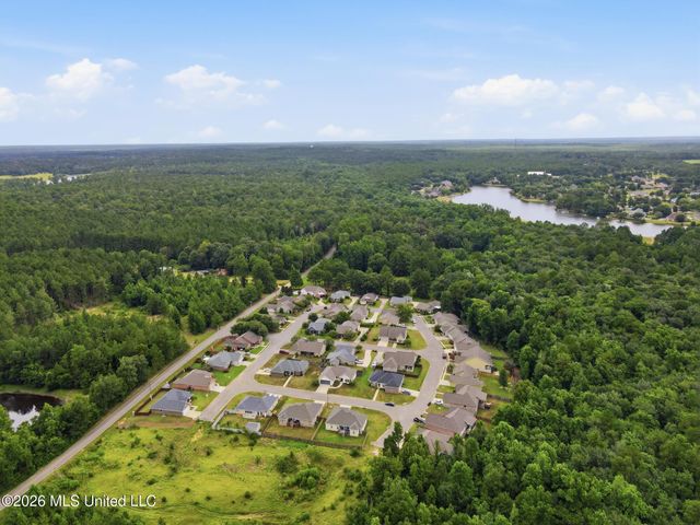53 Caitlynn Circle, Hattiesburg, MS 39402