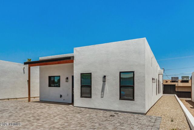 14401 N Alto Street A, El Mirage, AZ 85335