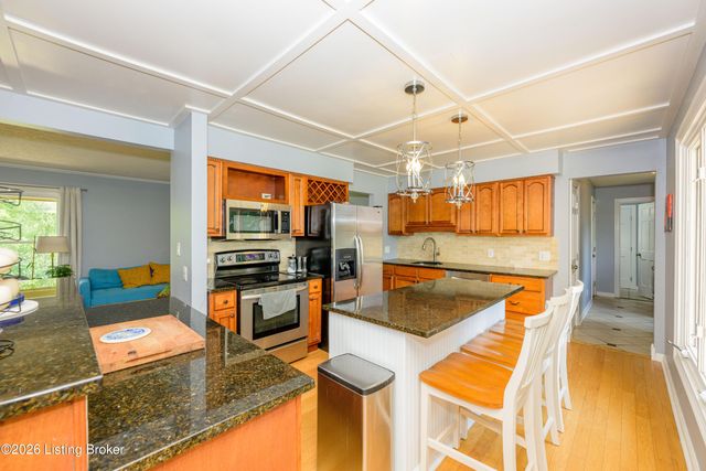 3212 Old Sligo Rd, La Grange, KY 40031