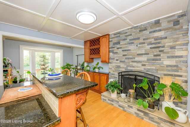 3212 Old Sligo Rd, La Grange, KY 40031