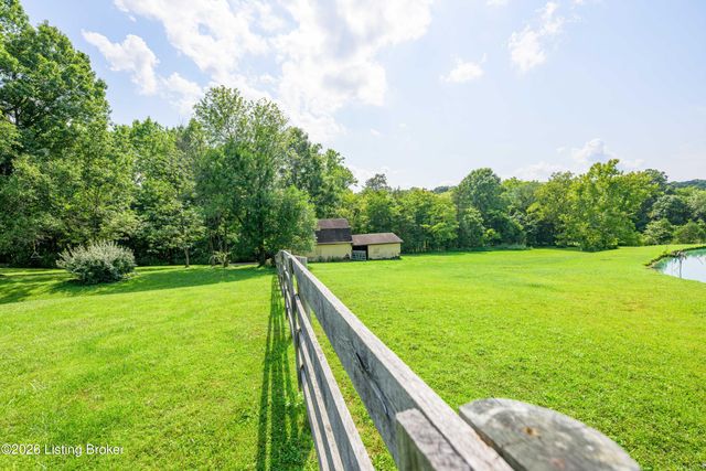 3212 Old Sligo Rd, La Grange, KY 40031