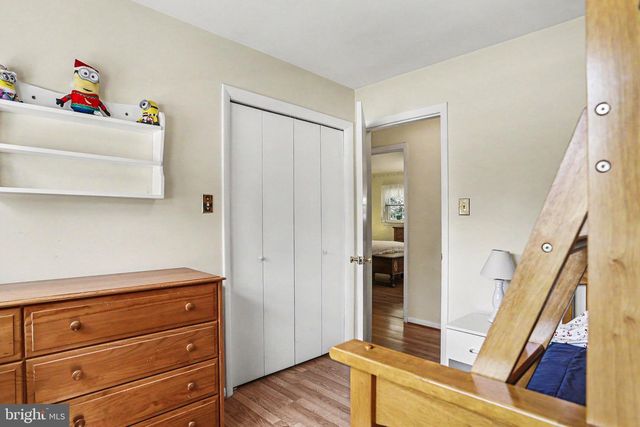410 CLEARVIEW RD, Hanover, PA 17331