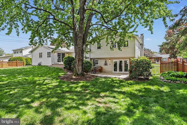 410 CLEARVIEW RD, Hanover, PA 17331