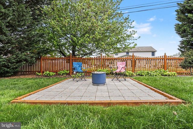 410 CLEARVIEW RD, Hanover, PA 17331