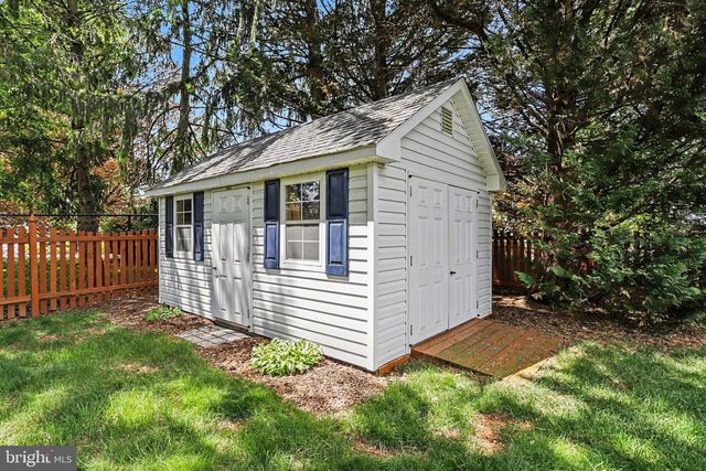 410 CLEARVIEW RD, Hanover, PA 17331