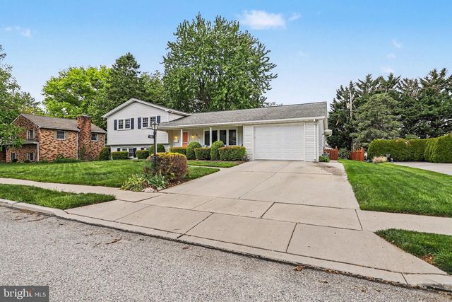 410 CLEARVIEW RD, Hanover, PA 17331