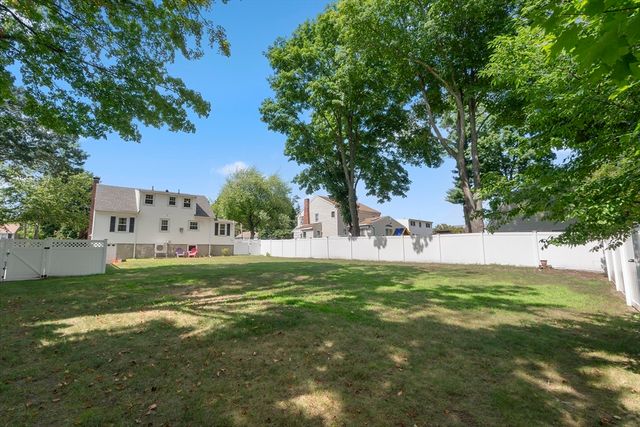 277 Vernon Street, Wakefield, MA 01880