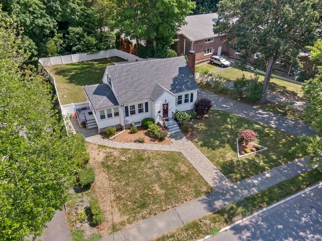 277 Vernon Street, Wakefield, MA 01880